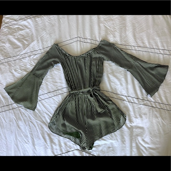 ❌SOLD UO Green/White Stripe Off the Shoulder Romper - Picture 2 of 7